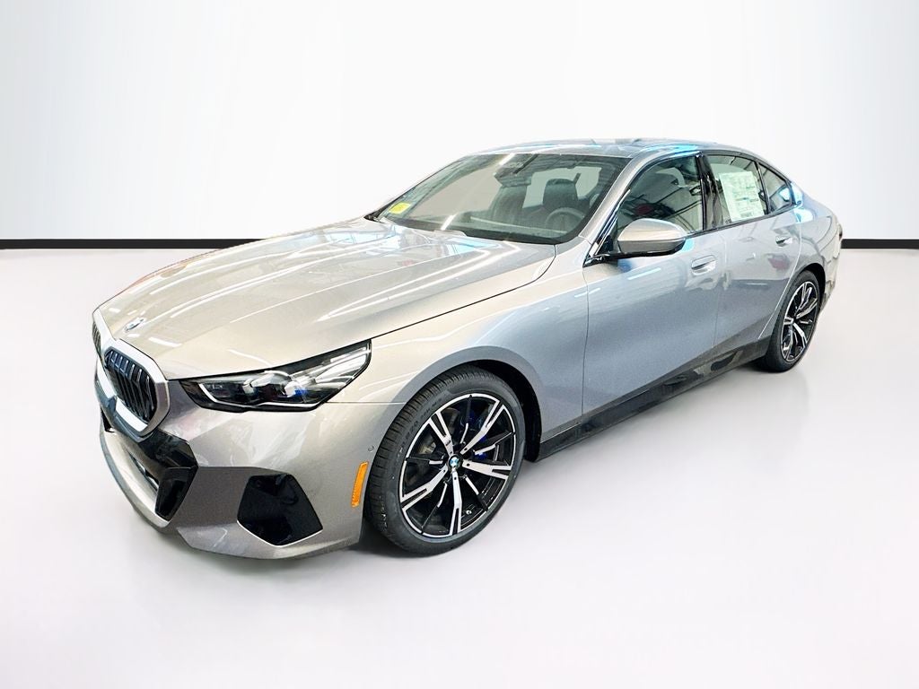2026 BMW 530i 530i xDrive