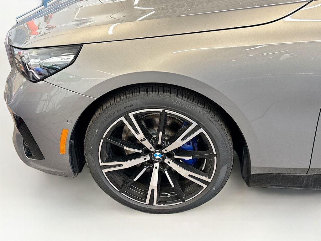 2026 BMW 530i 530i xDrive