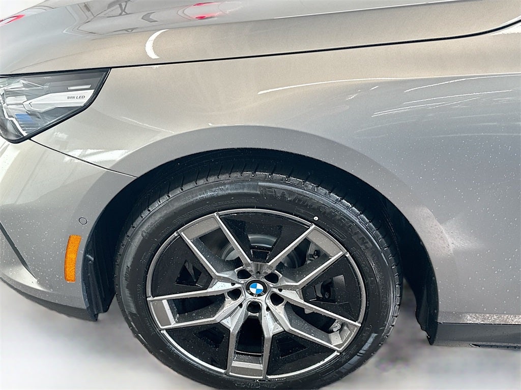 2026 BMW 530i 530i xDrive