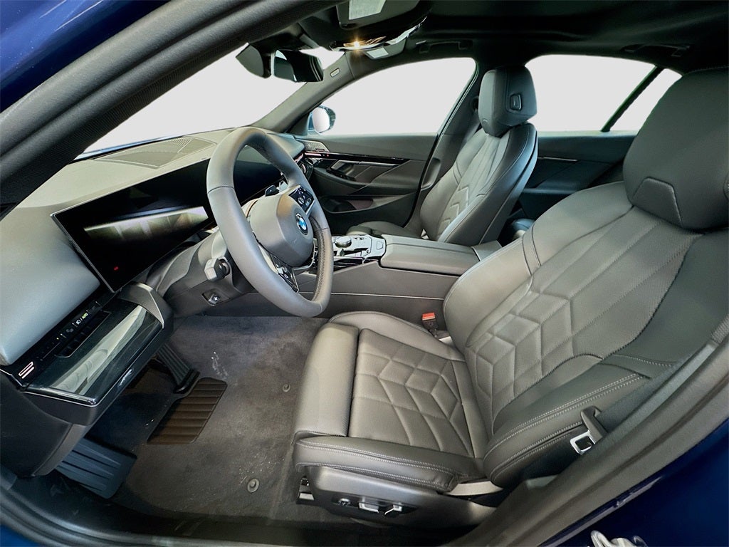 2026 BMW 530i 530i xDrive