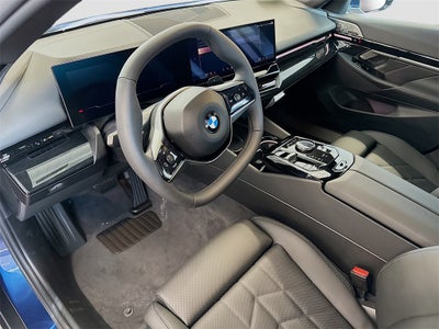 2026 BMW 530i 530i xDrive