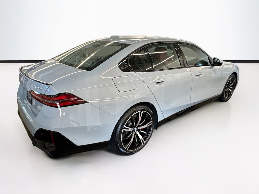 2026 BMW 540i 540i xDrive