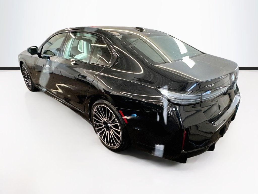 2027 BMW 740i 740i xDrive