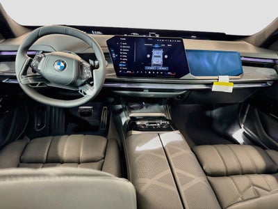 2027 BMW 740i 740i xDrive