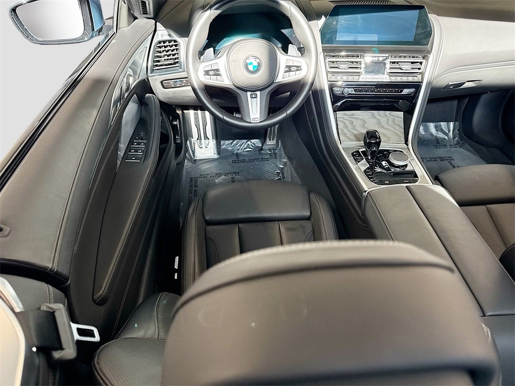 2022 BMW 8 Series 840i