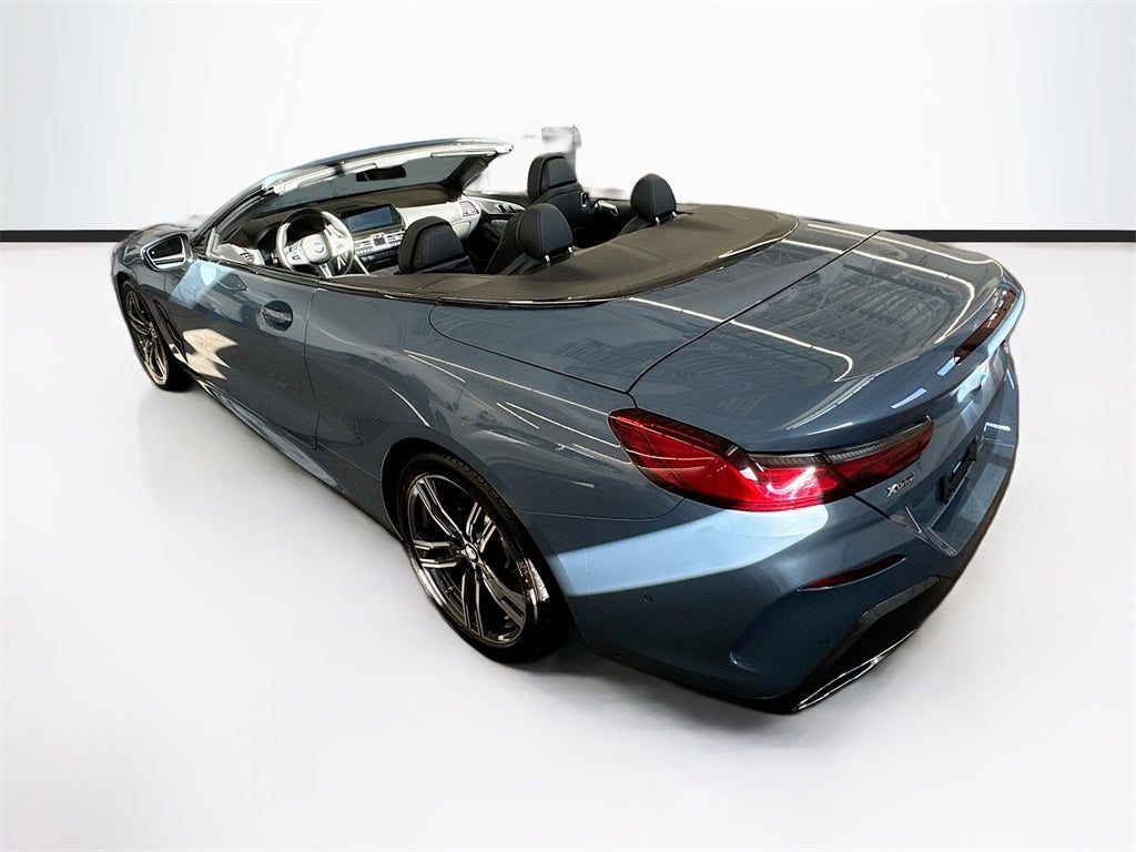 2022 BMW 8 Series 840i