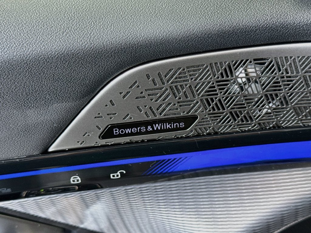 2025 BMW M5 Base