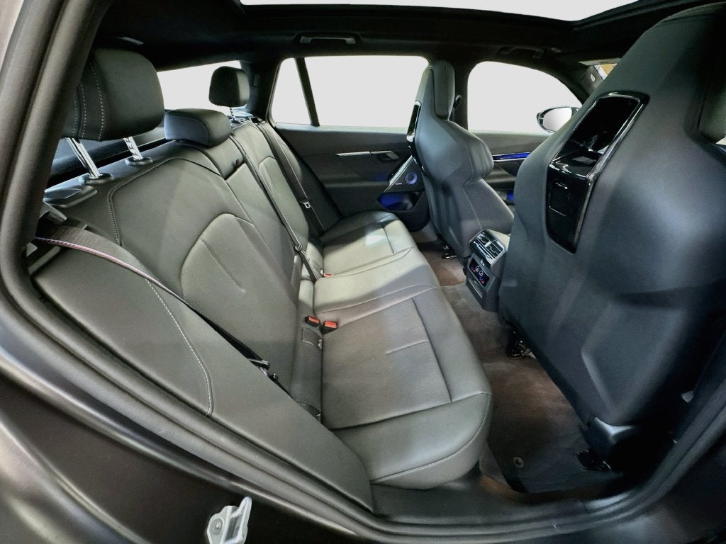2025 BMW M5 Base