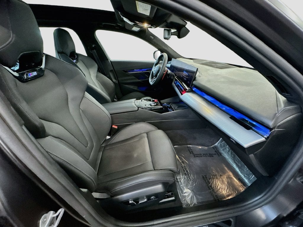 2025 BMW M5 Base
