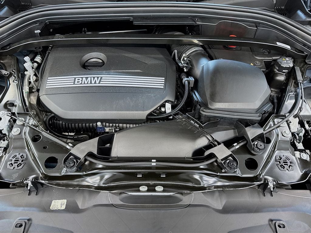 2025 BMW X2 xDrive28i