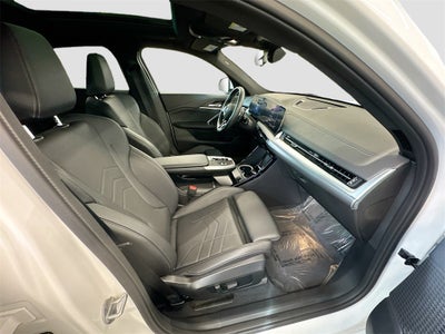 2025 BMW X2 xDrive28i