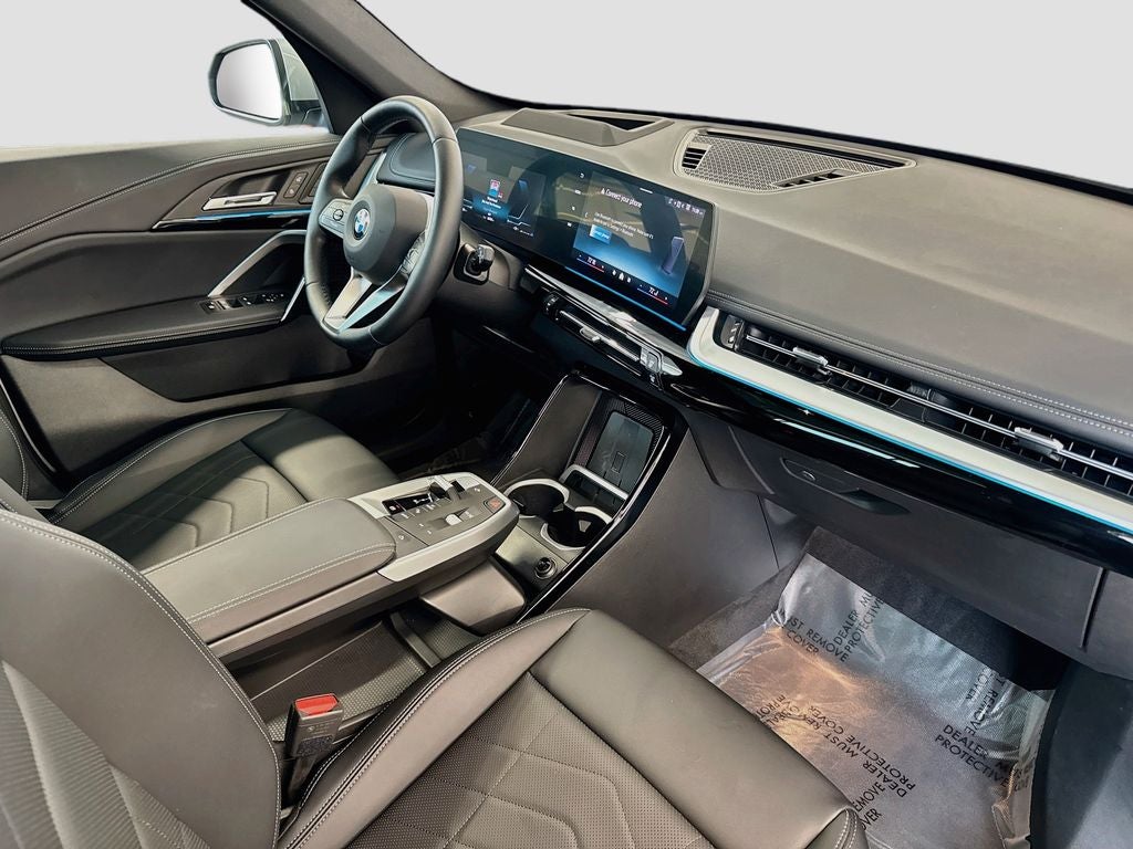2026 BMW X1 28i - Photo 31