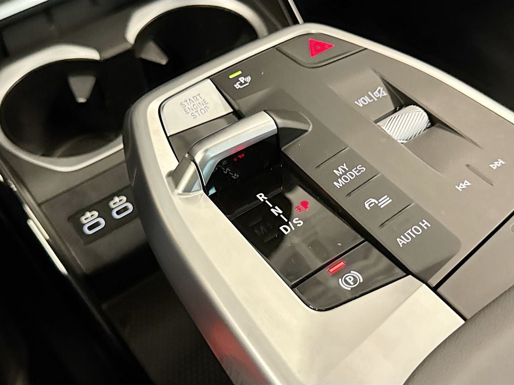 2025 BMW X1 28i - Photo 17
