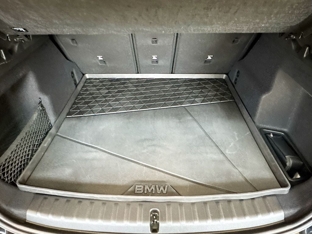 2025 BMW X1 28i - Photo 28