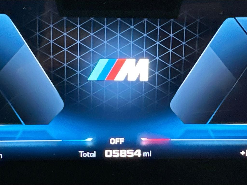 2025 BMW X2 35i - Photo 12