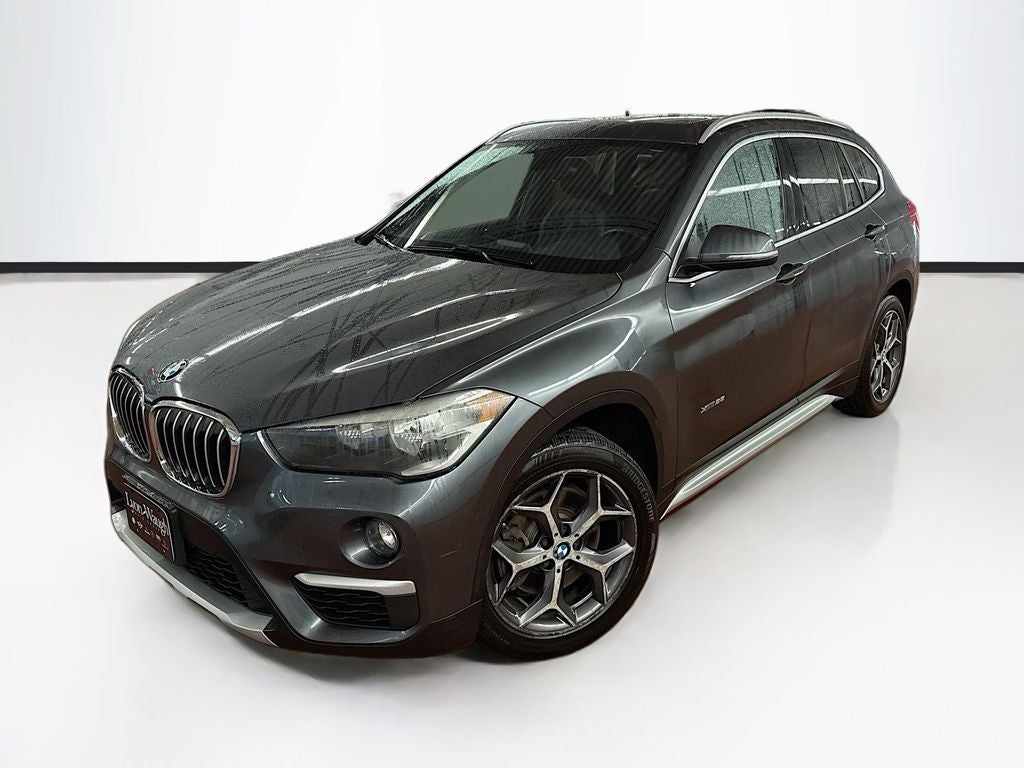 2018 BMW X1 xDrive28i's photo