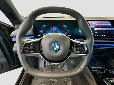 2025 BMW i5 xDrive40 xDrive40