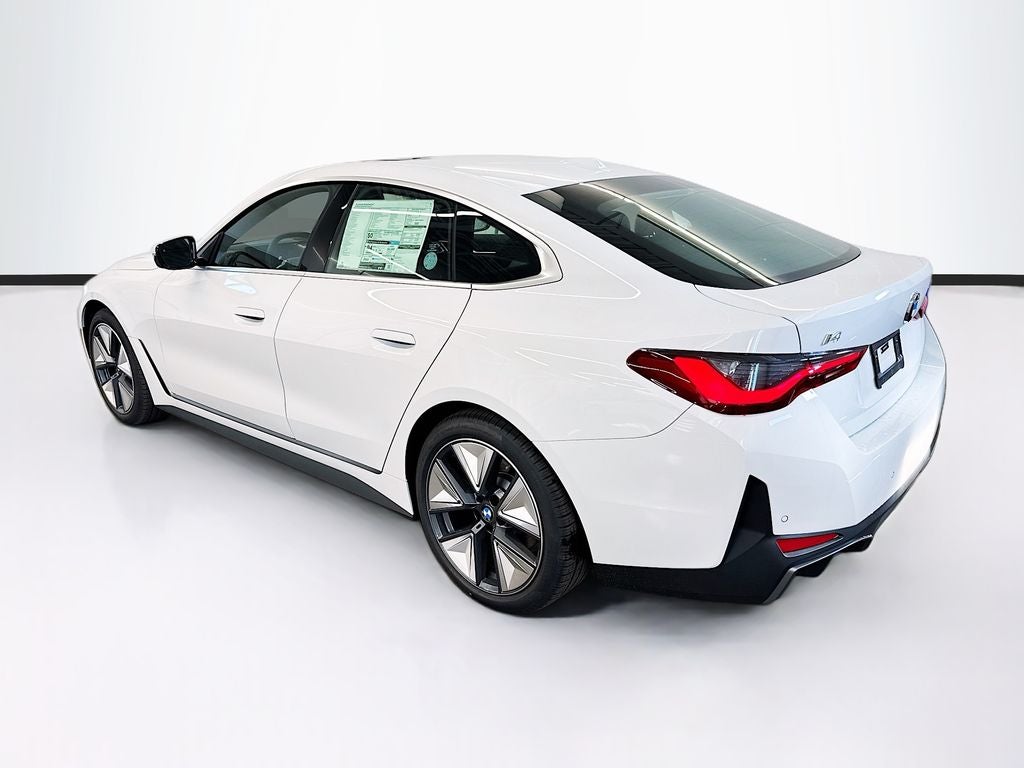 2026 BMW i4 xDrive40