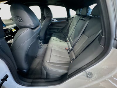 2026 BMW i4 xDrive40