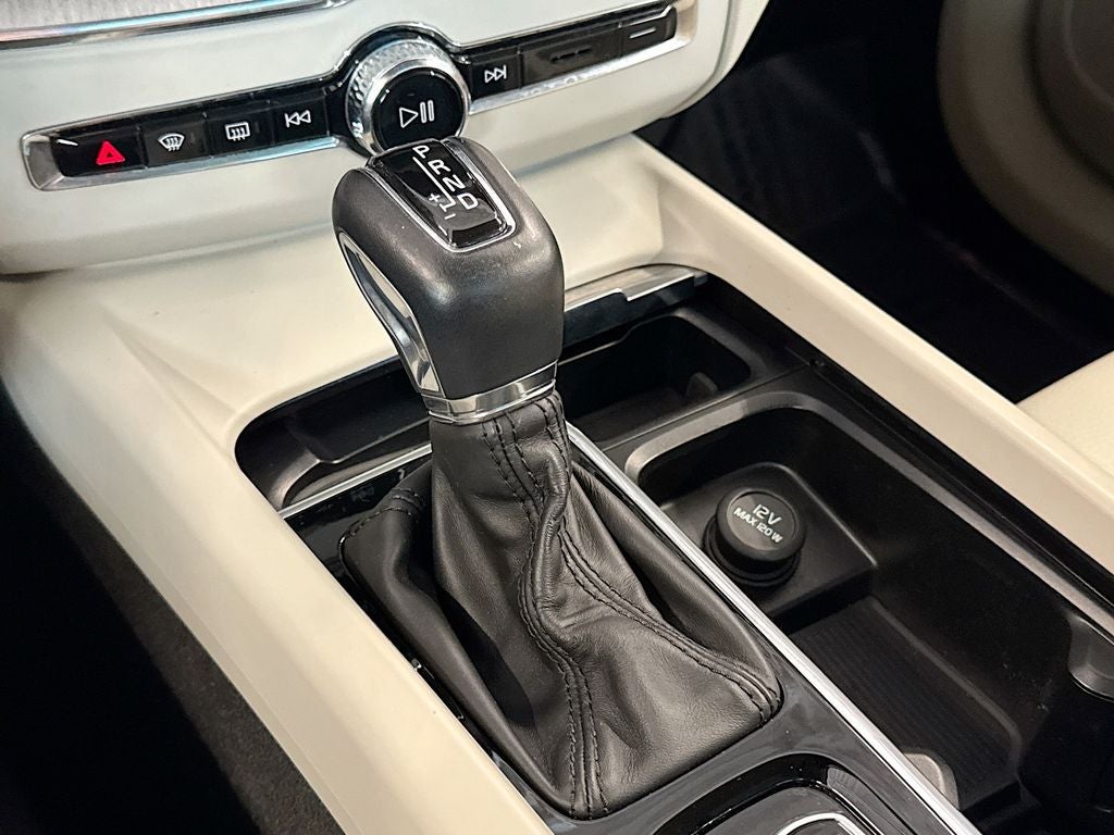 2020 Volvo XC60 T5 Inscription