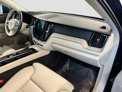 2020 Volvo XC60 T5 Inscription