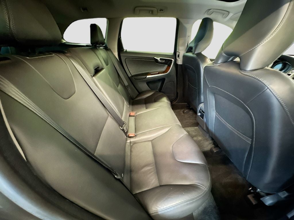 2017 Volvo XC60 T5 Inscription