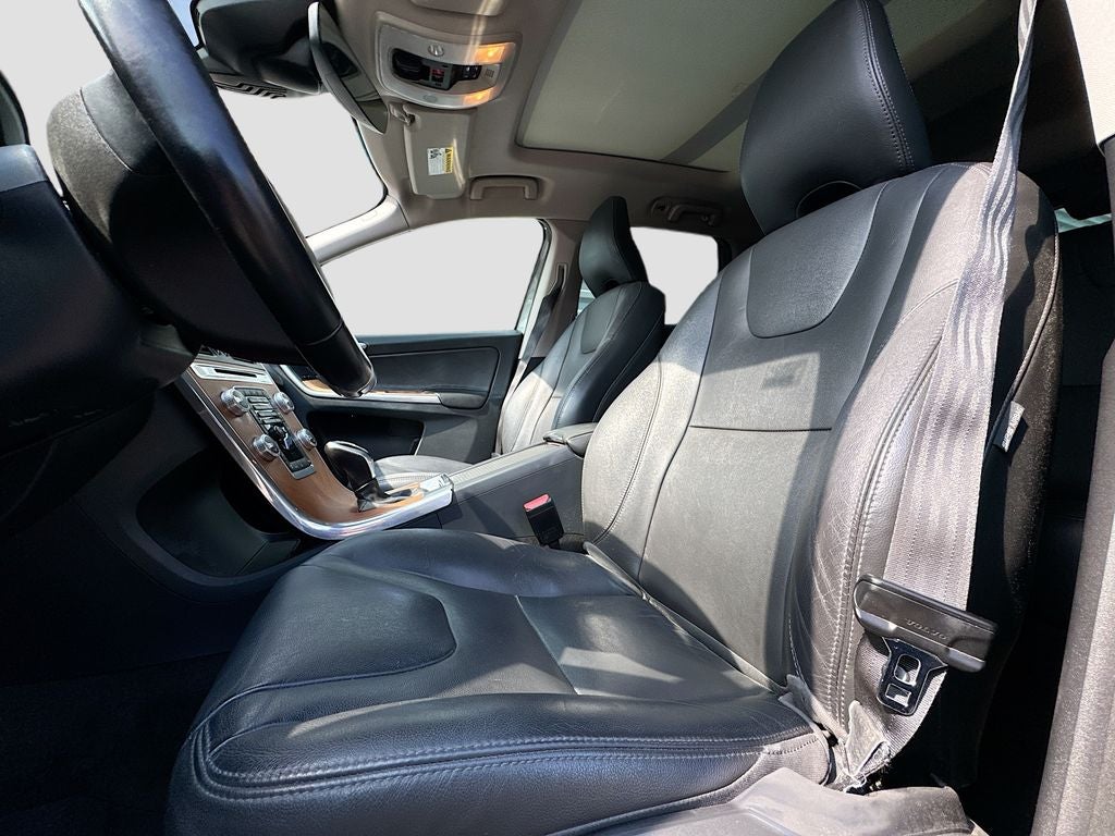 2017 Volvo XC60 T5 Inscription