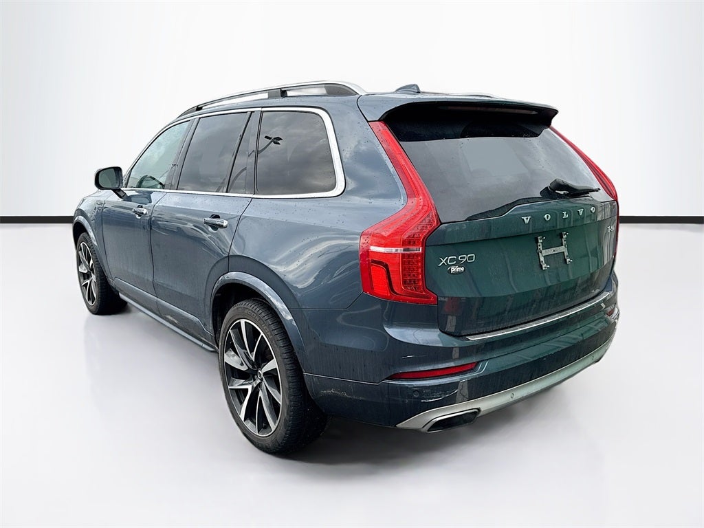 2018 Volvo XC90 T6 Momentum