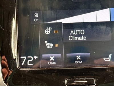 2018 Volvo XC90 T6 Momentum