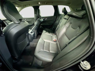 2025 Volvo XC60 B5 Core