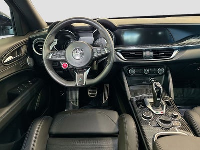 2023 Alfa Romeo Stelvio Quadrifoglio