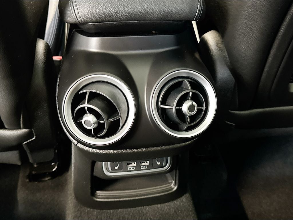2023 Alfa Romeo Stelvio Quadrifoglio