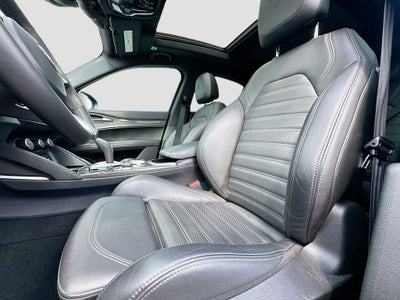 2023 Alfa Romeo Stelvio Quadrifoglio