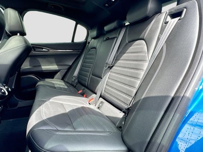 2023 Alfa Romeo Stelvio Quadrifoglio