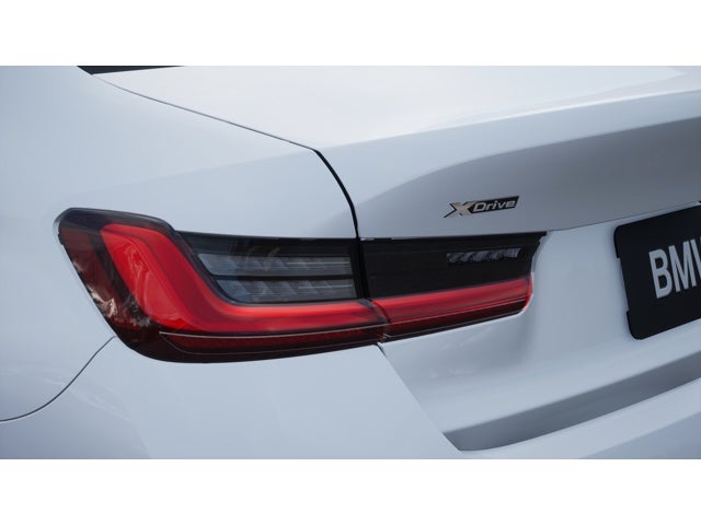 2026 BMW 330i Base