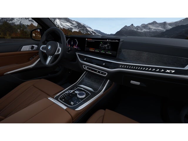 2026 BMW X7 Base
