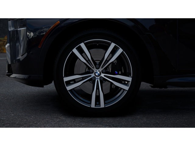 2026 BMW X7 Base