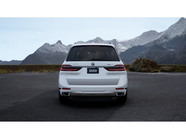 2027 BMW X7 Base