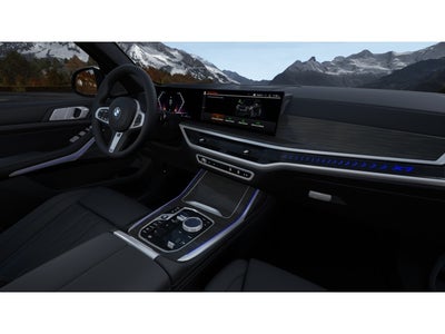 2027 BMW X7 Base