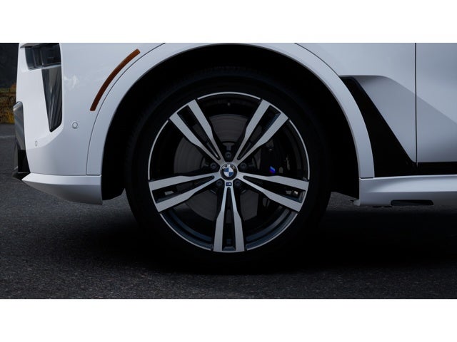 2027 BMW X7 Base