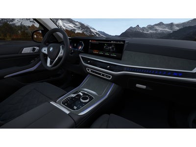 2027 BMW X7 Base