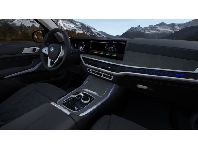 2027 BMW X7 Base