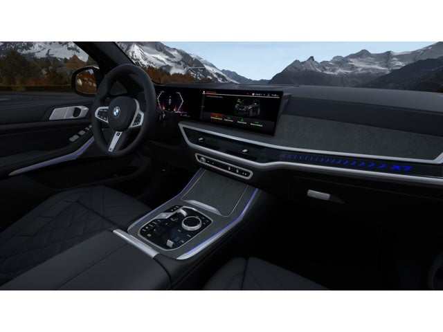 2027 BMW X7 Base