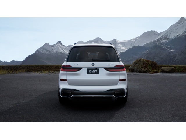 2027 BMW X7 Base