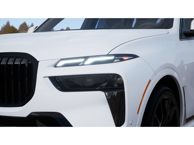 2027 BMW X7 Base