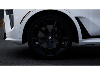 2027 BMW X7 Base