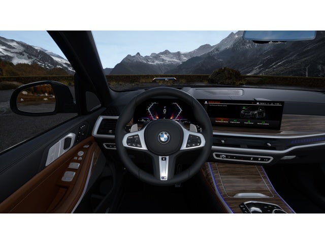 2027 BMW X7 Base