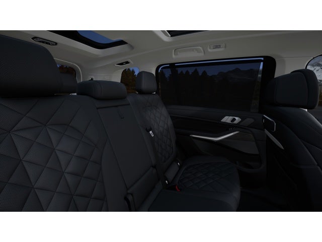 2026 BMW X7 Base