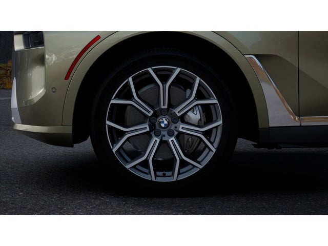 2026 BMW X7 Base