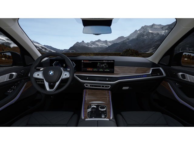 2027 BMW X7 Base